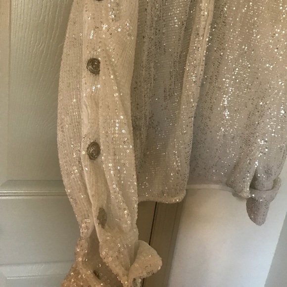 Clothes - Picture 3 of 5